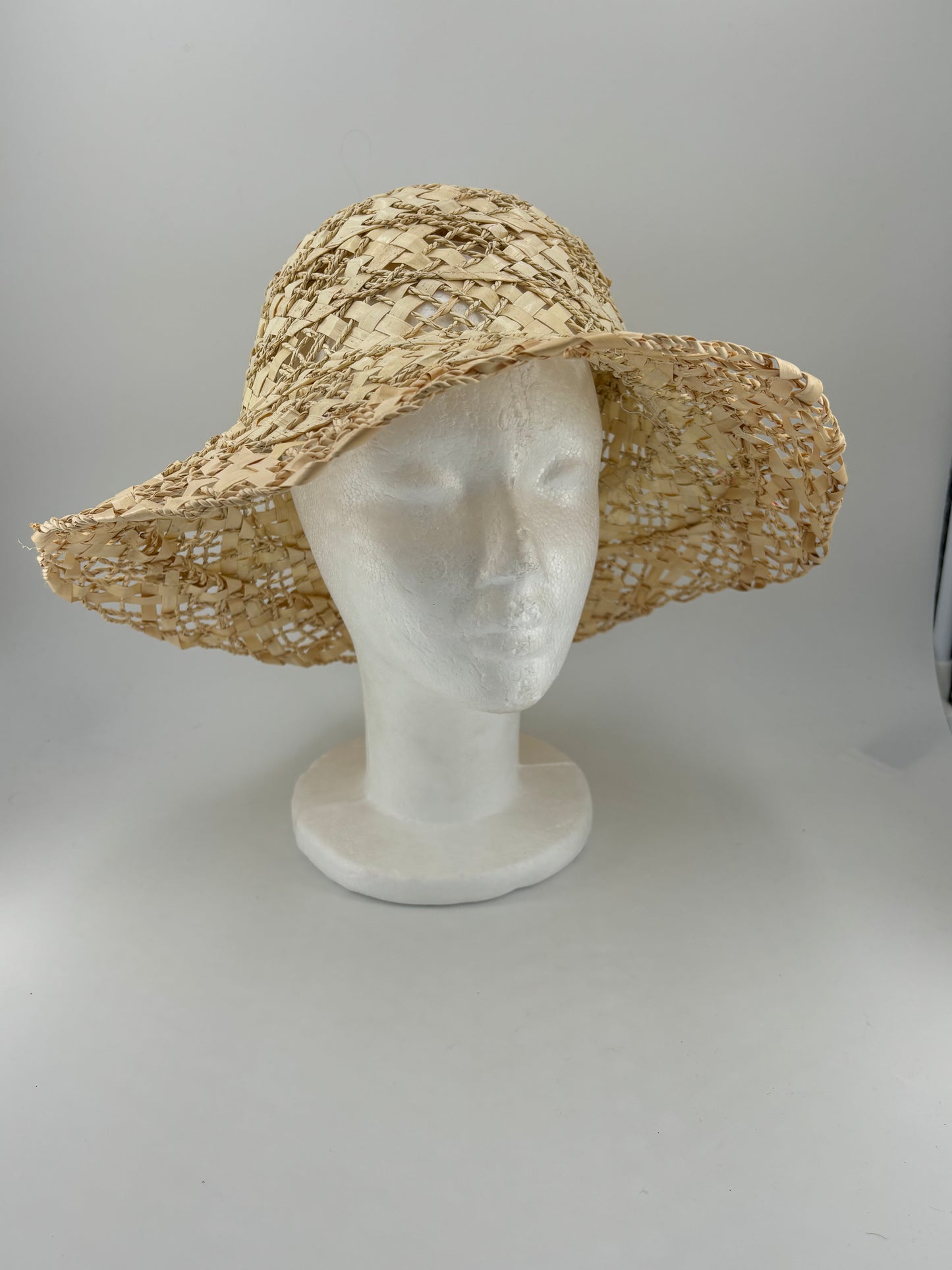 Chapeau en paille