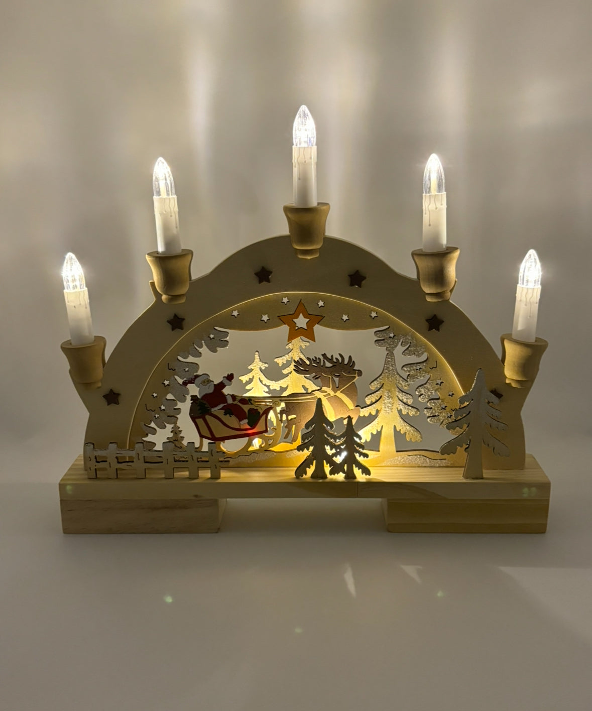 Arc lumineux Traîneau du Père Noël avec 5 LED en bois naturel (L/H/P) 32x27x5cm